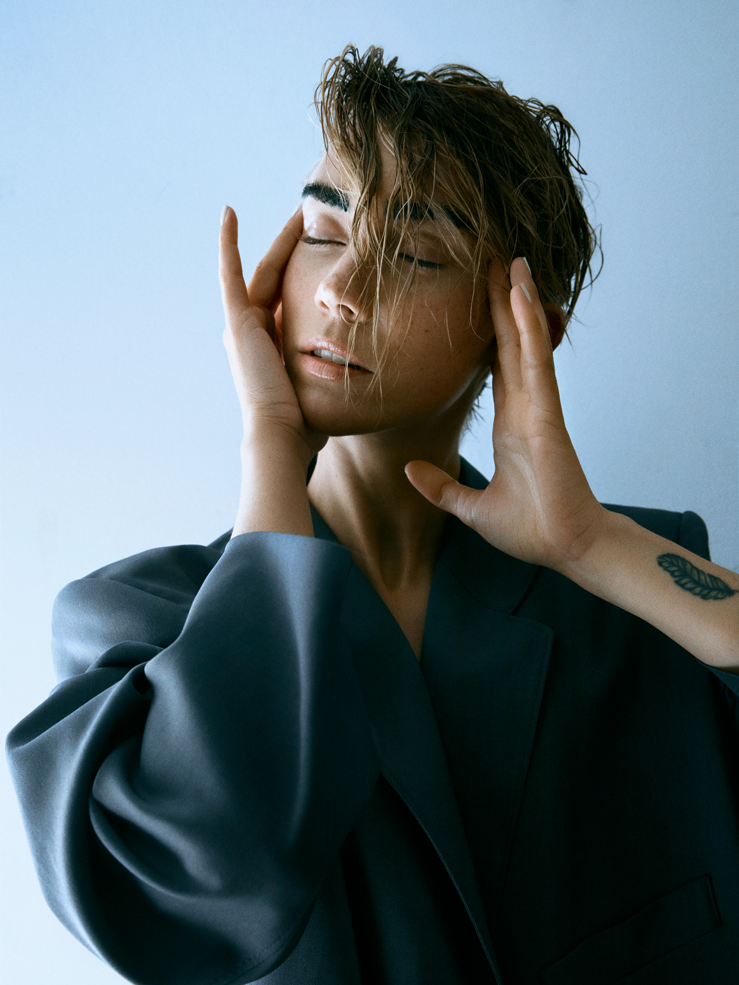 Project: Odalisque – Jours Gris - img